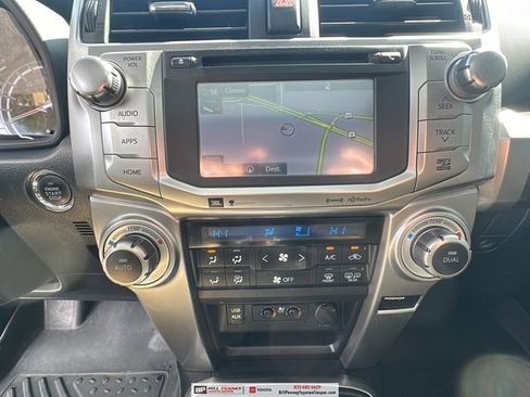 Used 2018 Toyota 4Runner Limited image 15