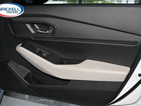 Used 2024 Honda Accord EX image 14