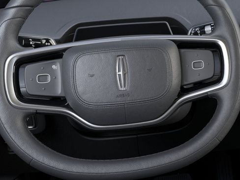 New 2026 Lincoln Nautilus Reserve AWD/4WD image 12