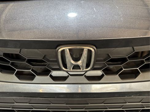 Used 2022 Honda Civic EX-L image 25