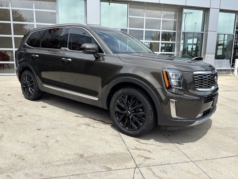 Used 2020 Kia Telluride SX FWD image 2