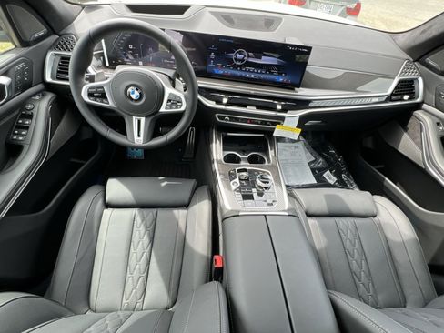 New 2026 BMW X7 M60i AWD/4WD image 20