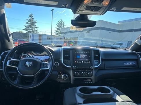 Used 2021 RAM 1500 Big Horn image 21