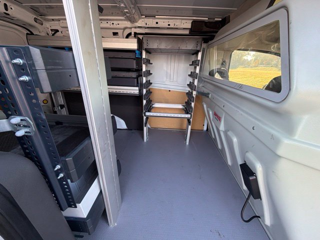 Used 2023 Ford Transit Connect XL FWD image 8