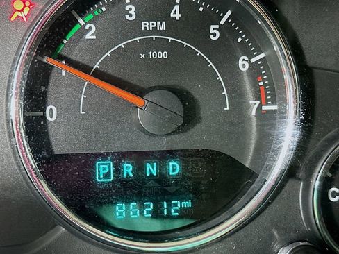 Certified 2018 Jeep Wrangler Unlimited Sport S AWD/4WD image 17