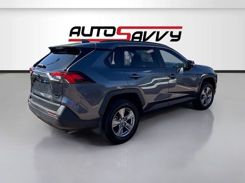 Used 2025 Toyota RAV4 XLE w/ Convenience Package AWD/4WD image 7