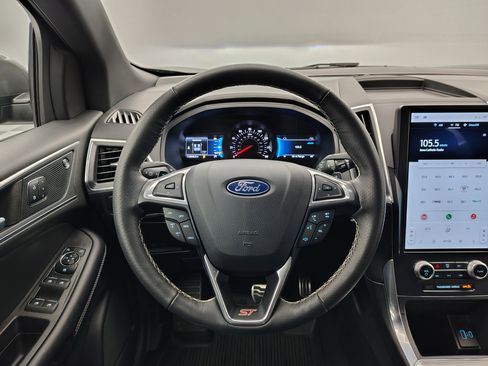 Used 2023 Ford Edge ST image 40