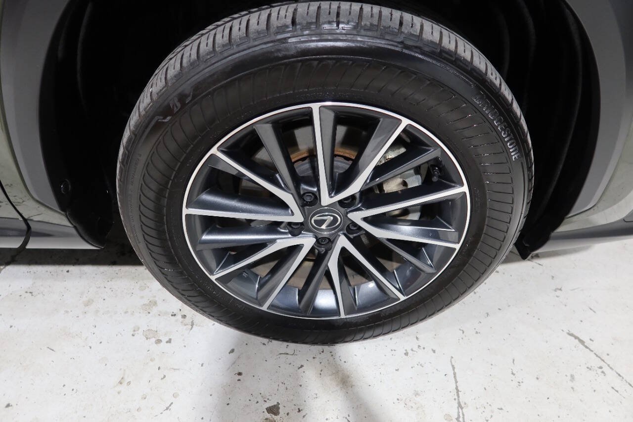 Used 2024 Lexus NX 350h AWD image 41