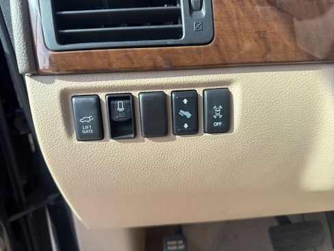 Used 2015 Nissan Armada Platinum image 13