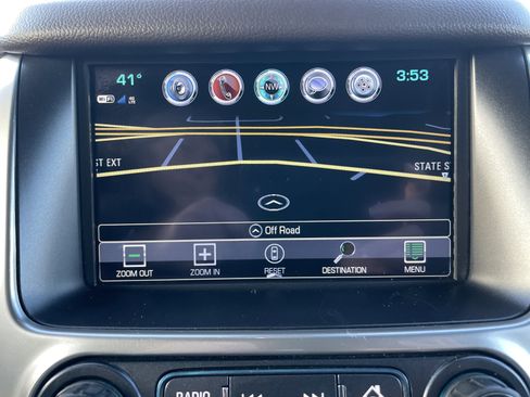 Used 2020 Chevrolet Suburban LT image 55