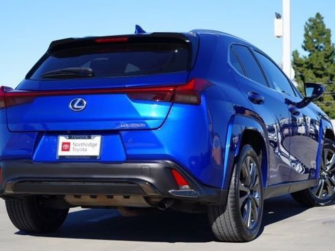 Used 2022 Lexus UX 250h F Sport image 7