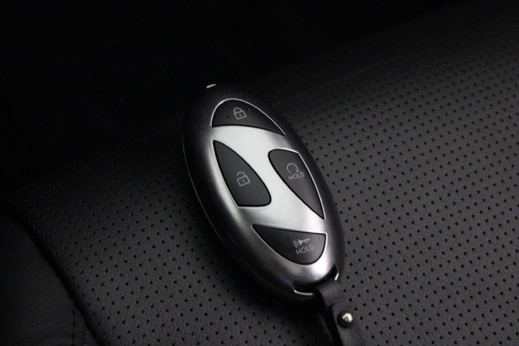 Certified 2024 Hyundai Santa Fe Limited FWD image 31