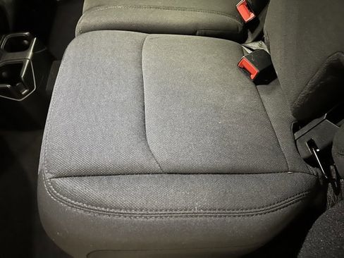 Used 2021 Jeep Wrangler Unlimited Sport image 17