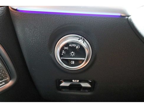 Used 2026 Mercedes-Benz C 300 Sedan image 19