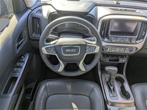 Used 2018 GMC Canyon Denali image 16