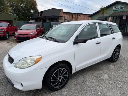 Used 2006 Toyota Matrix XR image 1