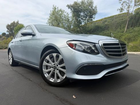 Used 2017 Mercedes-Benz E 300 image 7
