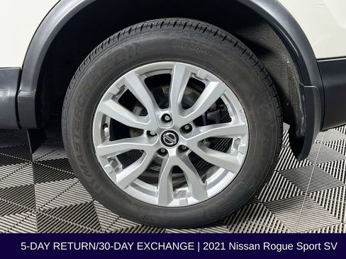 Used 2021 Nissan Rogue Sport SV AWD/4WD image 33