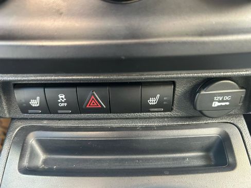 Used 2014 Jeep Patriot Latitude image 24