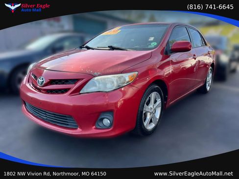 Used 2011 Toyota Corolla LE w/ Premium Pkg FWD image 1