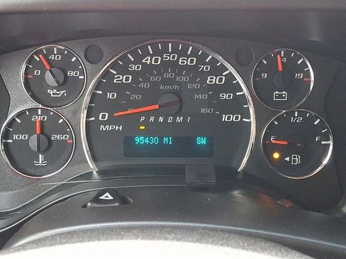 Used 2014 Chevrolet Express 3500 LT w/ LT Preferred Equipment Group RWD image 21