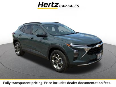 Used 2025 Chevrolet Trax LT w/ LT Convenience Package