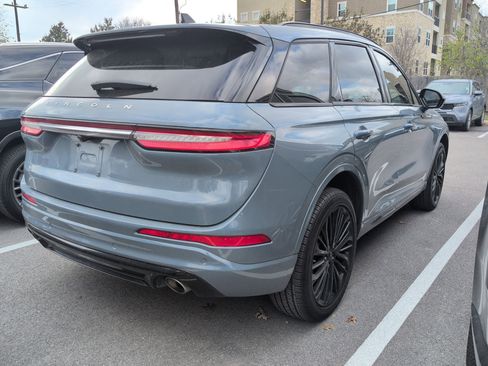 Used 2023 Lincoln Corsair Reserve w/ Jet Appearance Package image 4