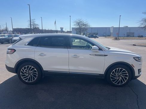 Used 2020 Lincoln Nautilus Reserve w/ Equipment Group 201A image 2