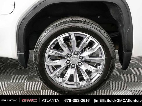 Used 2024 GMC Sierra 1500 Denali AWD/4WD image 37