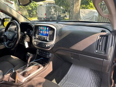 Used 2018 Chevrolet Colorado LT w/ LT Convenience Package AWD/4WD image 25