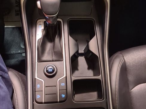 Used 2022 Kia Sorento S w/ Panoramic Sunroof Package image 19