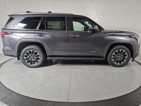 New 2026 Toyota Sequoia 4WD image 5