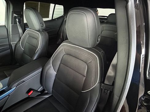 Used 2024 Chevrolet Equinox EV LT FWD image 15