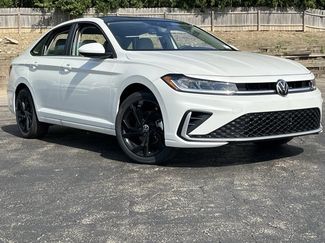 New 2026 Volkswagen Jetta SE FWD video 1