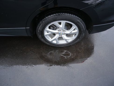 Used 2019 Chevrolet Equinox LT image 38