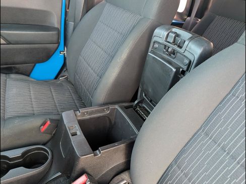 Used 2011 Jeep Wrangler Sport AWD/4WD image 21