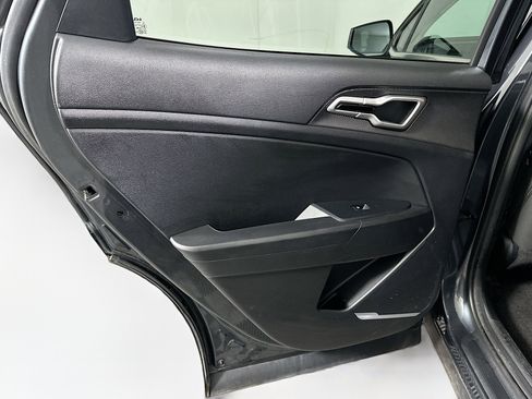 Used 2024 Kia Sportage LX image 26