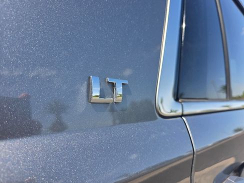 Used 2018 Chevrolet Tahoe LT RWD image 6