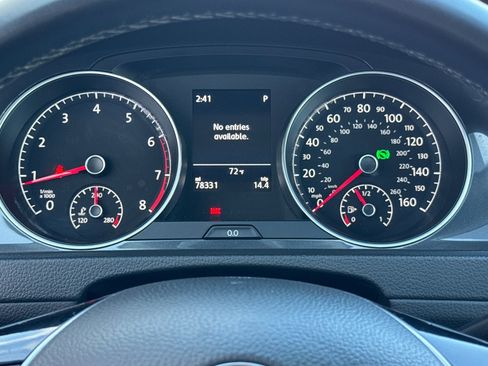 Used 2019 Volkswagen Golf Alltrack S image 23