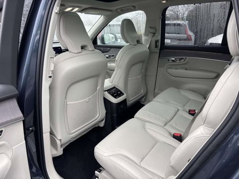 New 2026 Volvo XC90 T8 Ultra w/ Protection Package Premier AWD/4WD image 27