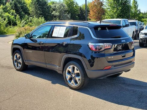 Used 2021 Jeep Compass Limited w/ Sun and Sound Group AWD/4WD image 3