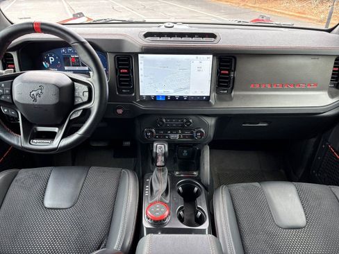 Used 2025 Ford Bronco Raptor AWD/4WD image 35