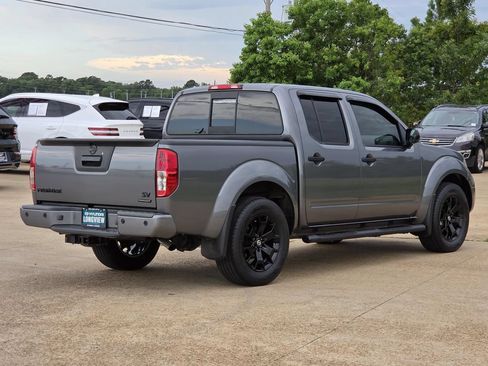 Used 2021 Nissan Frontier SV w/ Midnight Edition Floor Mats RWD image 6