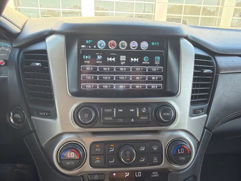 Used 2020 GMC Yukon XL Denali w/ Denali Ultimate Package AWD/4WD image 21