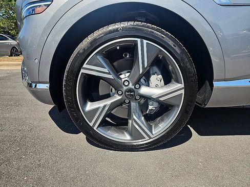 Used 2025 Genesis GV80 3.5T Prestige AWD/4WD image 10