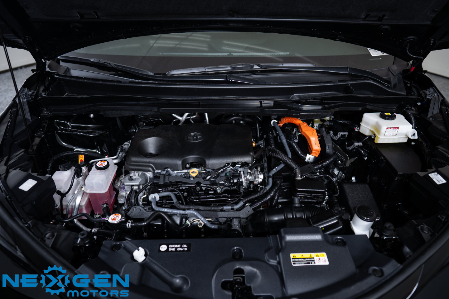 Used 2025 Toyota Sienna XLE Woodland Edition AWD/4WD image 55