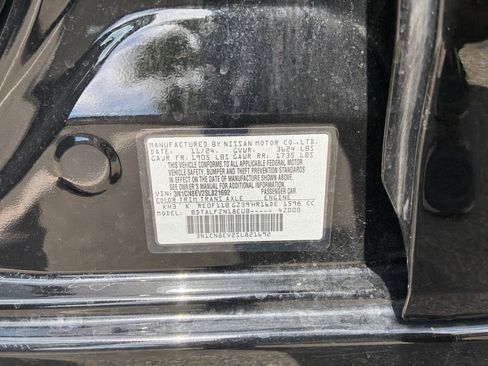 Used 2025 Nissan Versa SV image 27