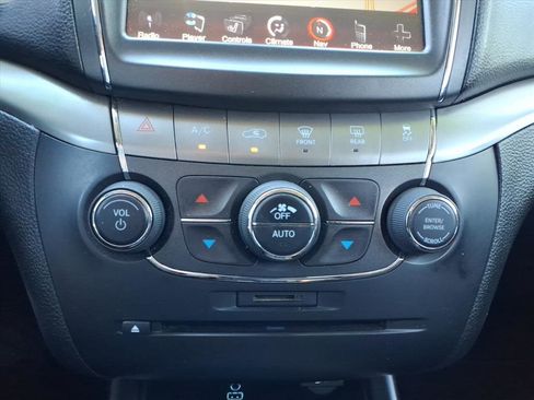 Used 2020 Dodge Journey Crossroad w/ Popular Equipment Group image 22