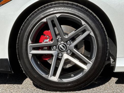 Used 2024 Nissan Z Sport w/ Floor Mat Package image 23