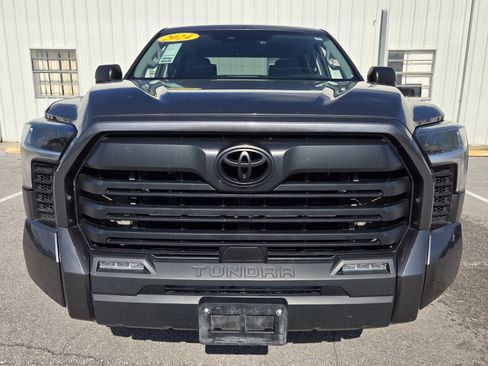 Used 2024 Toyota Tundra SR5 AWD/4WD image 8